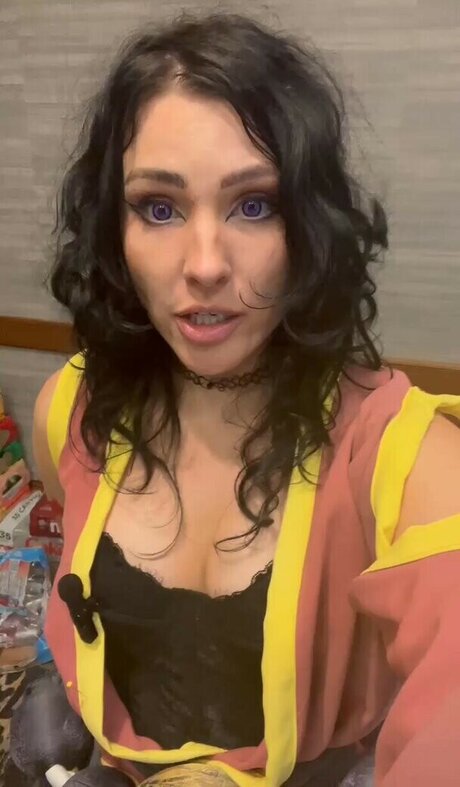 Notsoerudite pornographic star pic