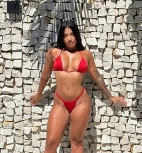 Thayna Telles top profile image