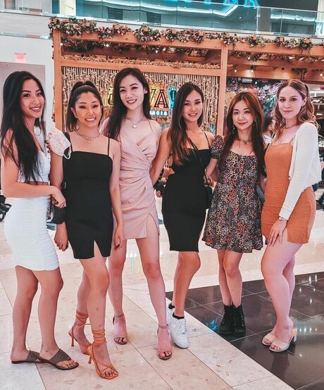 Winnie Chang adult actress photo