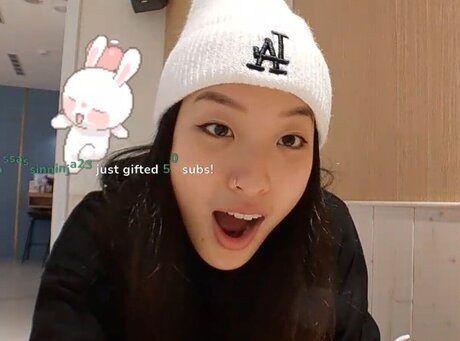 Winnie Chang hot pornstar gallery