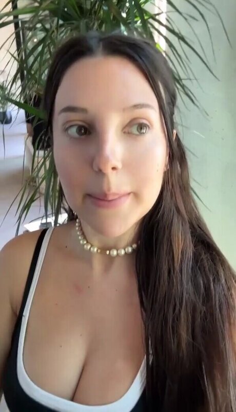 blonde midget onlyfans free naked photos