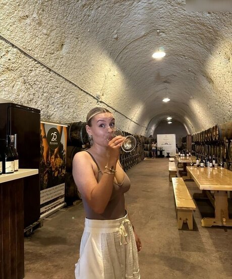 Dagi Bee hot pornstar pictures