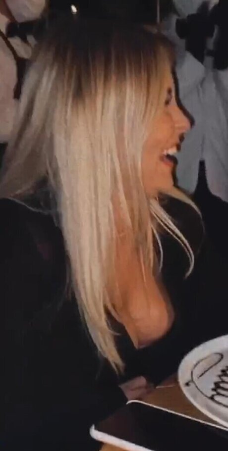 blonde anal onlyfans free nude pics