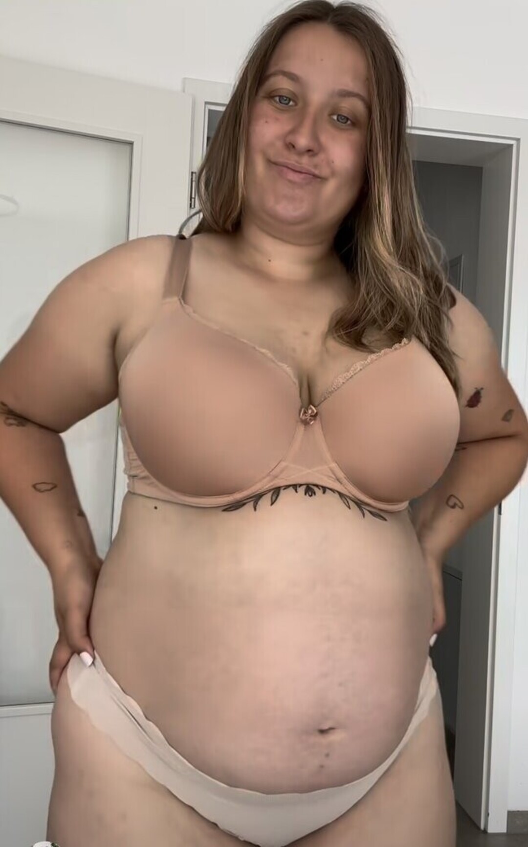 endlich zufrieden model naked photos