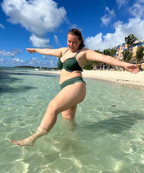 endlich zufrieden exclusive pornstar pic