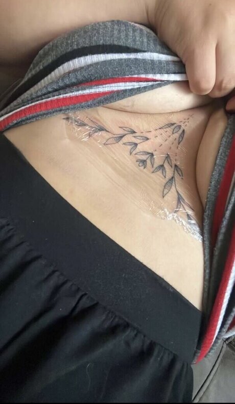 endlich zufrieden art model picture