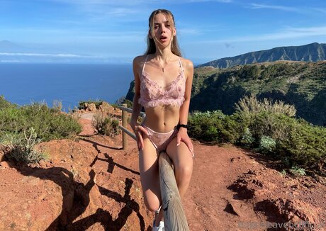 gloryhole wife onlyfans pornos images