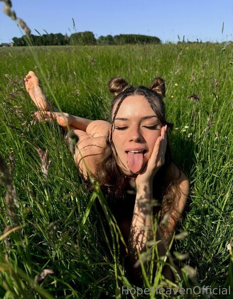 Hope Heaven naked pornstar galleries