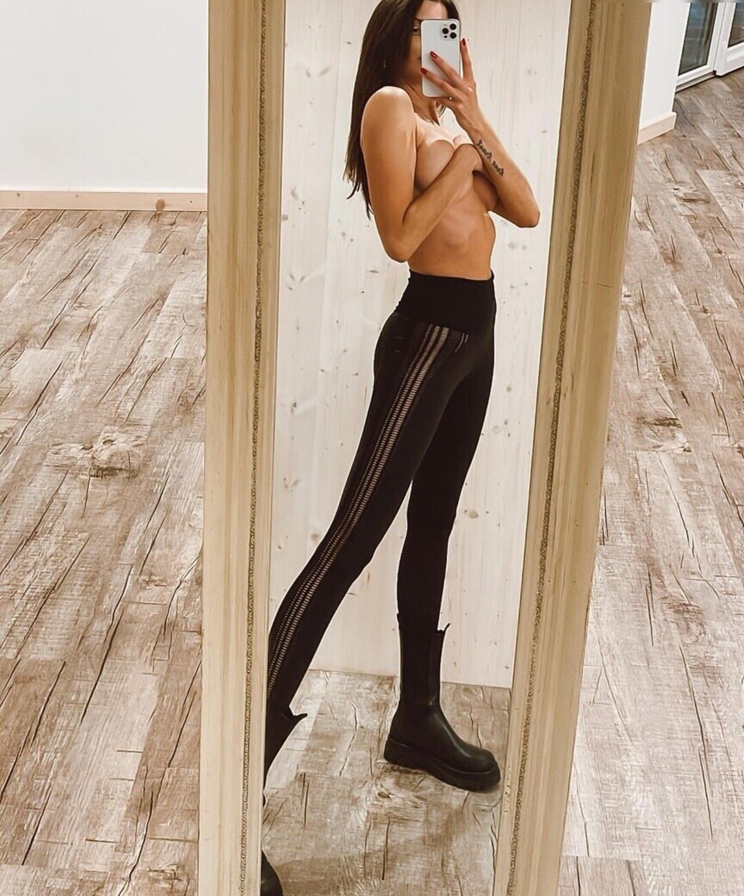 Simone Sevignani pornstar hot picture