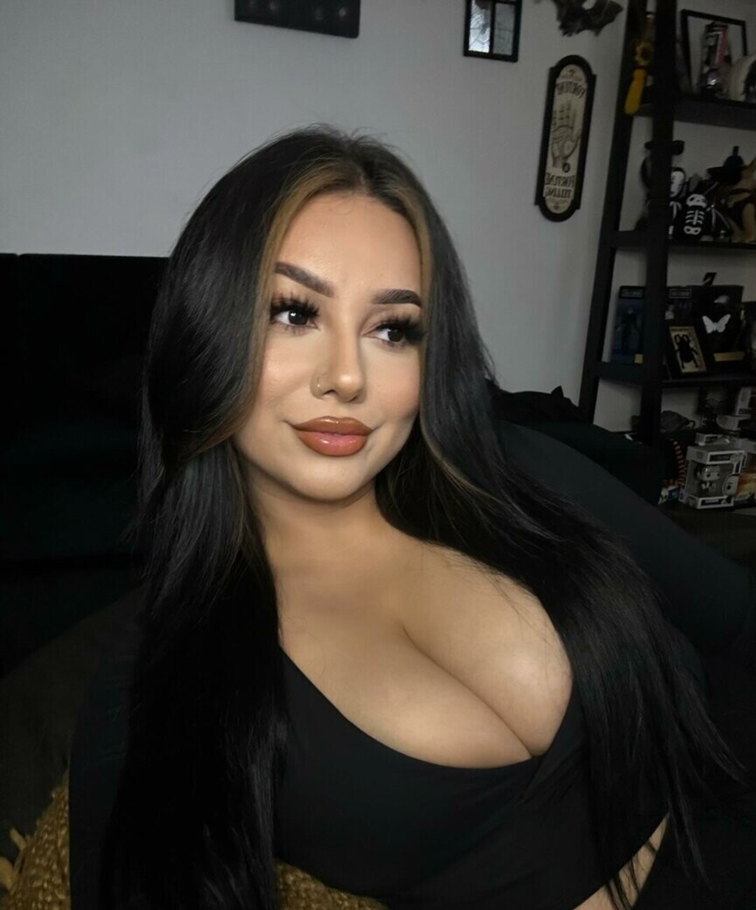airiamoxo pornstar erotic photo