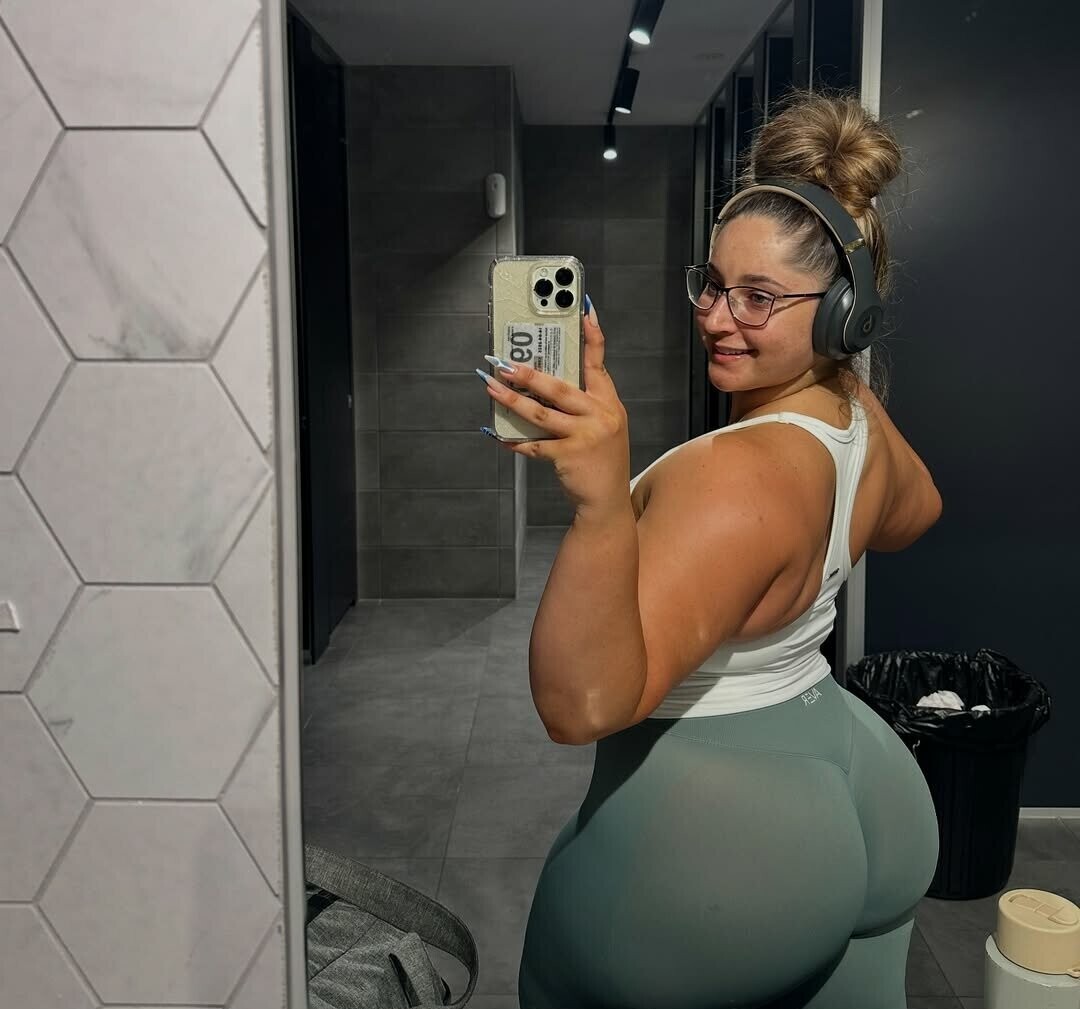 Anakakfit star nudes photo