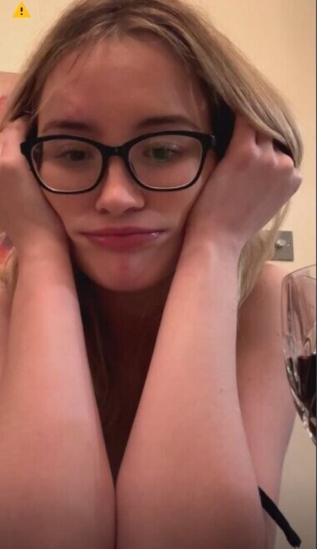 Emily xx naked pornstar photo