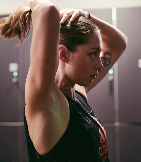 Gina L ckenkemper model nudes pictures