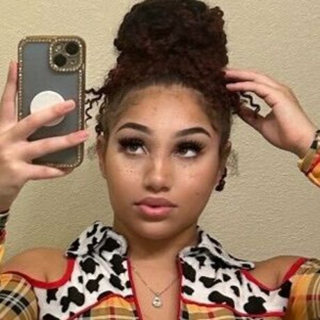 _hazelsent_ art star picture