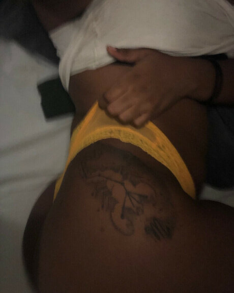 milf handjob onlyfans beautiful pictures