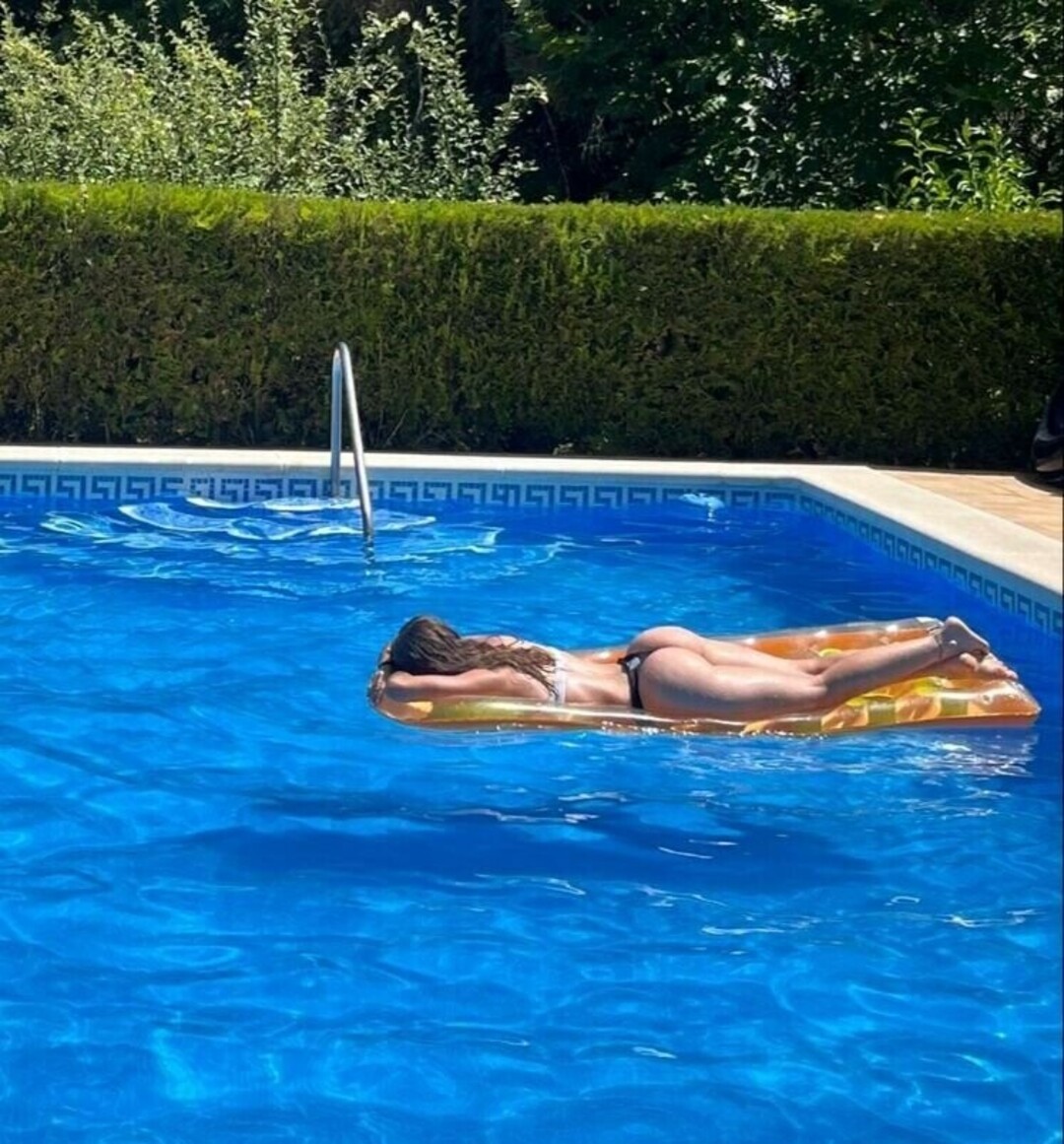 pau peach nude star photos