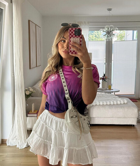 petite bbc onlyfans beautiful xxx photos