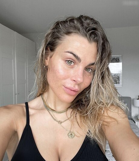 amateur shemale onlyfans hot images