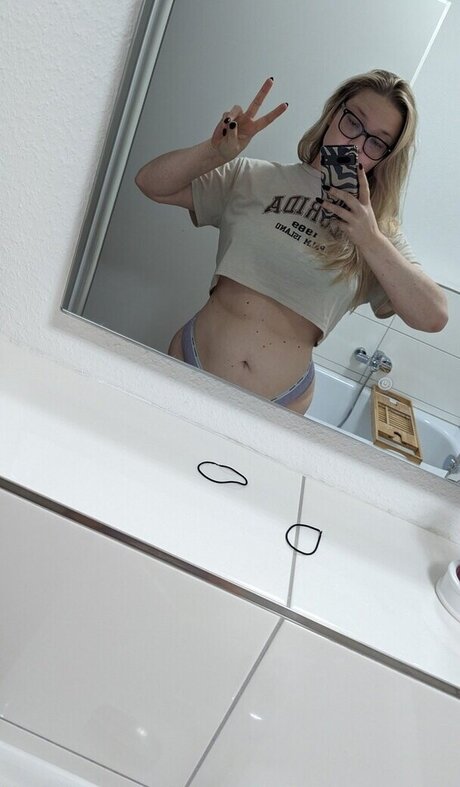 blowjob cum in mouth onlyfans exclusive galleries