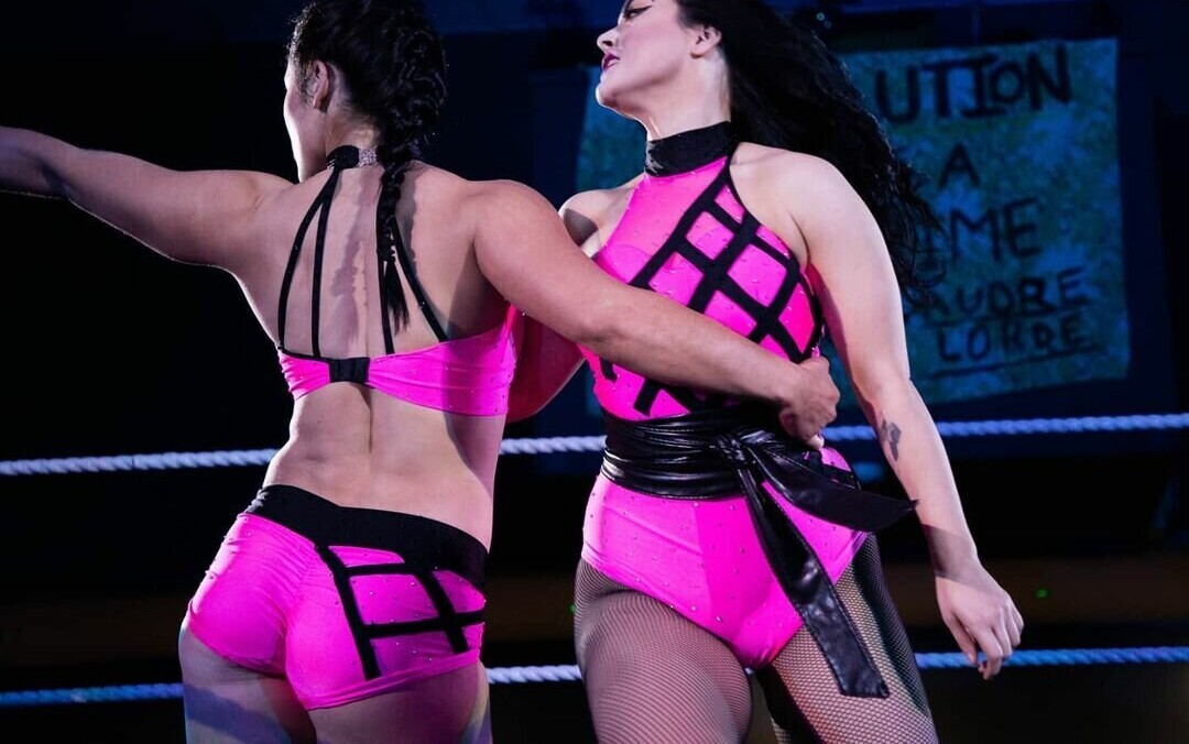 Lyra Valkyria model beautiful pics