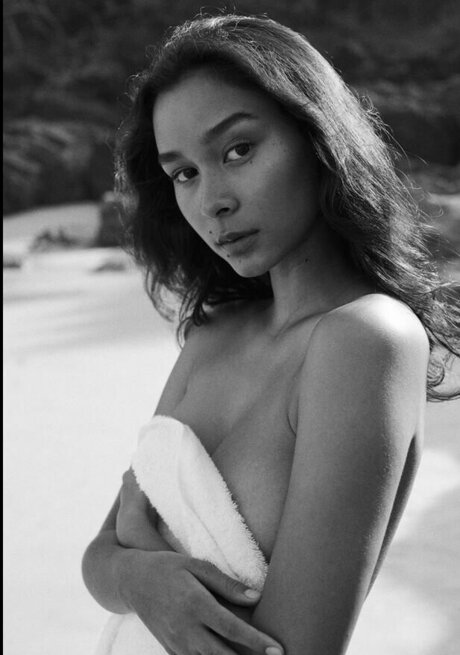 arab bbc onlyfans sexy photo