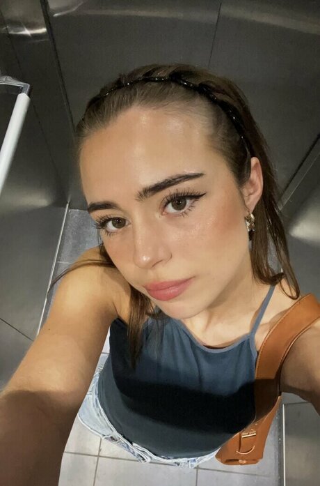 eastahh adult star picture