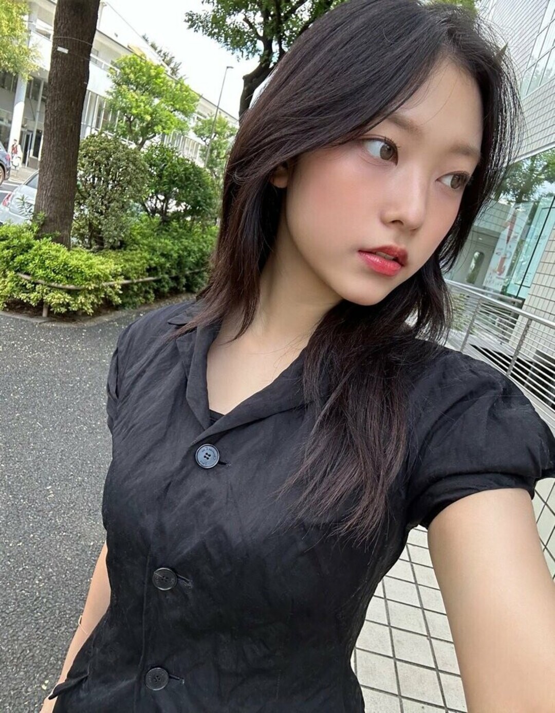 Haerin beautiful model img