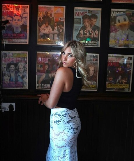 Rosie McClelland nudes actress pictures