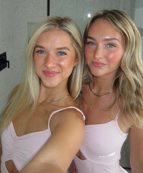 Mia Bowman star nice gallery