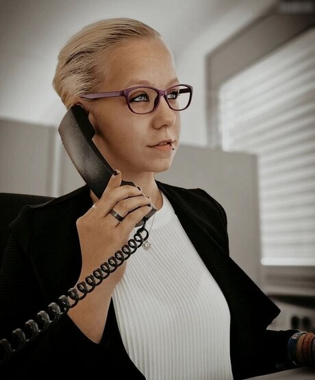 Eiskaltes Miststueck model perfect archive