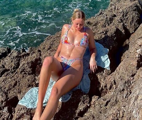 gay sauna onlyfans art naked gallery