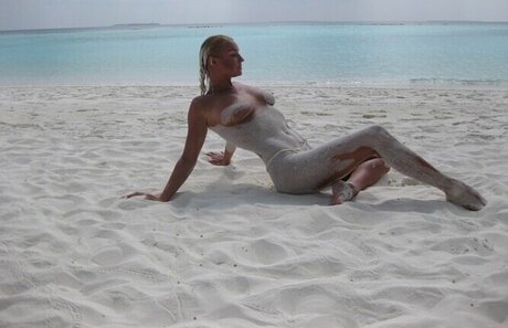 lesbian anal strapon onlyfans nudes archive