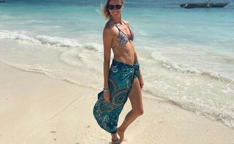 college teacher onlyfans adult pictures