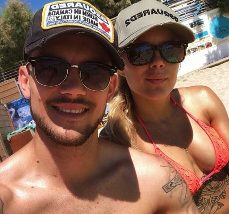 asian onlyfans nude archive