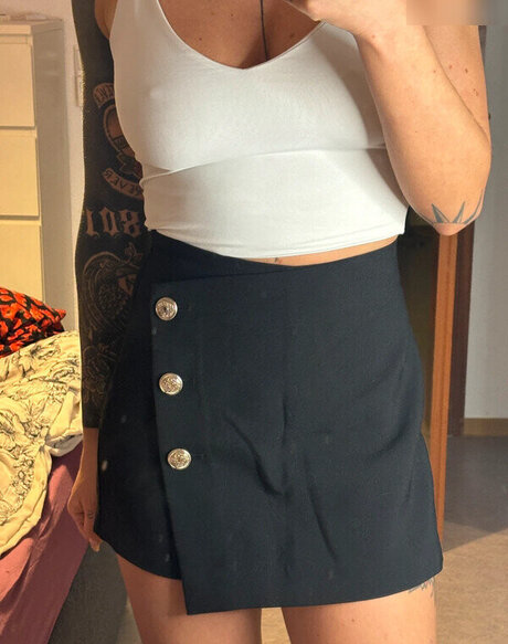 skinny brunette onlyfans pornos archive