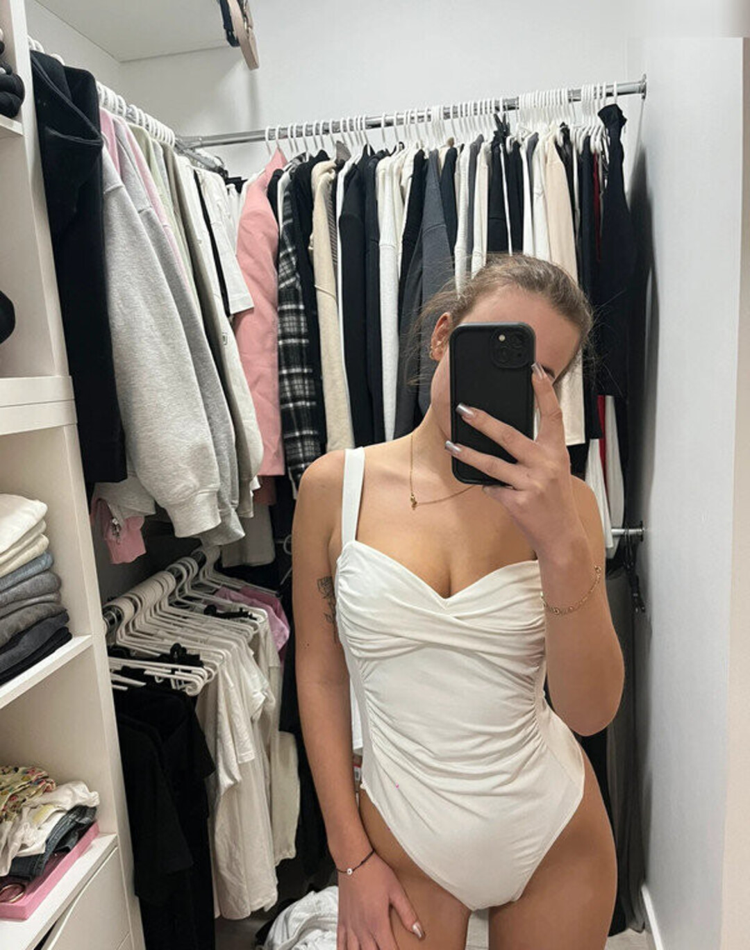 famous asian onlyfans best photo