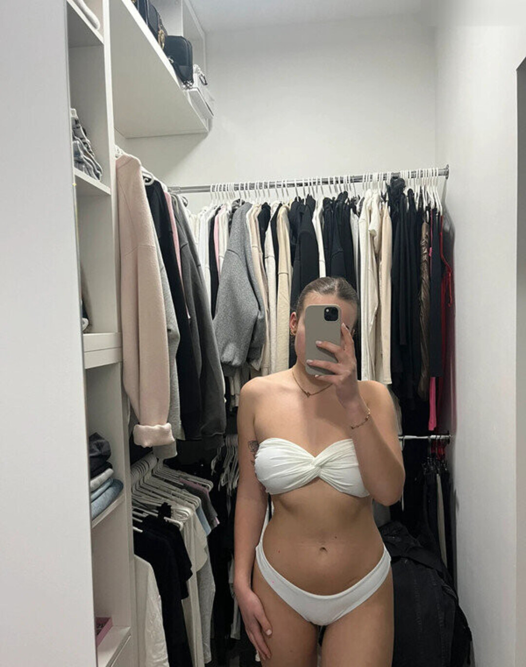 chubby small tits onlyfans adult img