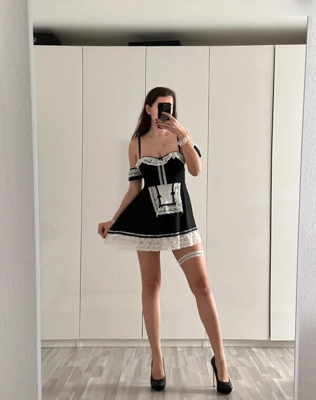 Vinted eBay art pornstar pics