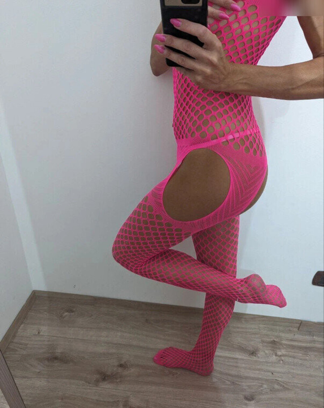 giant onlyfans sexy gallery