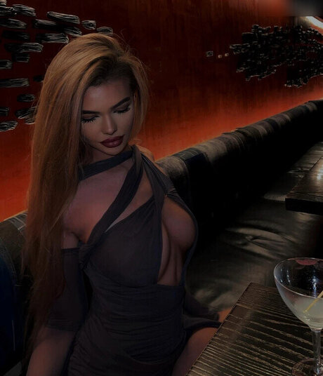 Vinted eBay model porn images