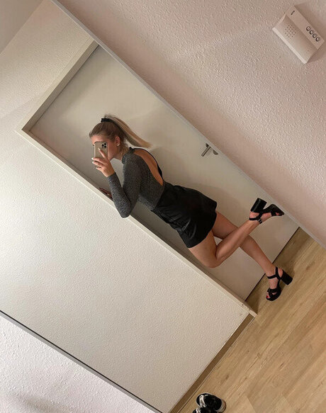 dripping pussy onlyfans free sexy picture