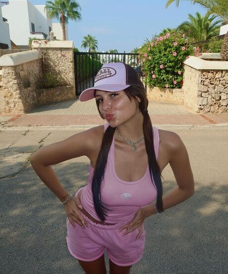 black hair milf onlyfans art nude pics