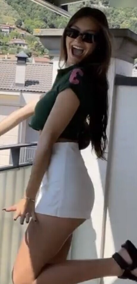 Videozeugs exclusive model pictures