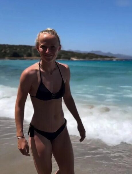 DFB Damen hot model pic