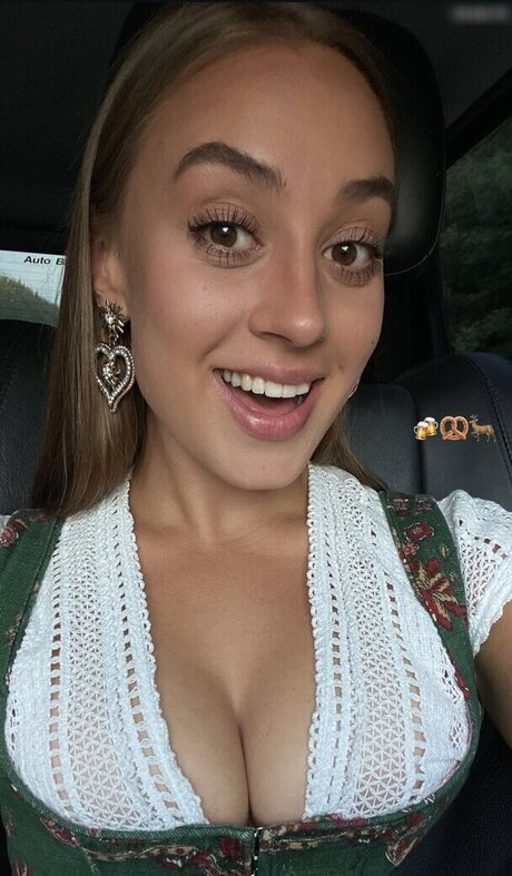 Jana Stanek nudes model pictures