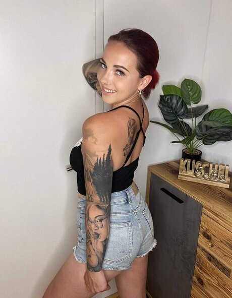 Nina Devil nice pornstar pic