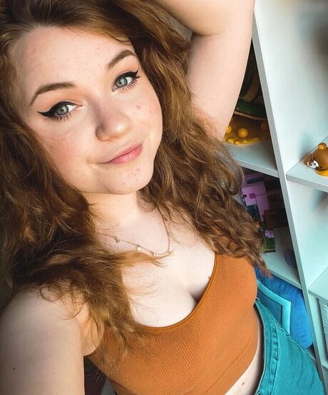 Lena Vanille perfect star images