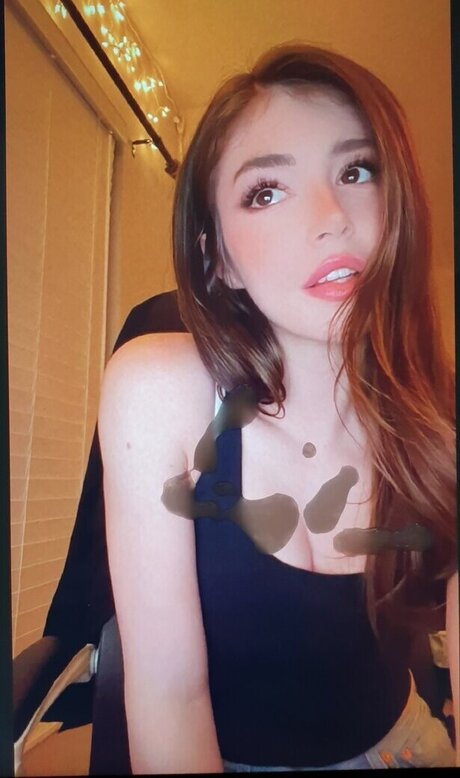 down onlyfans naked image