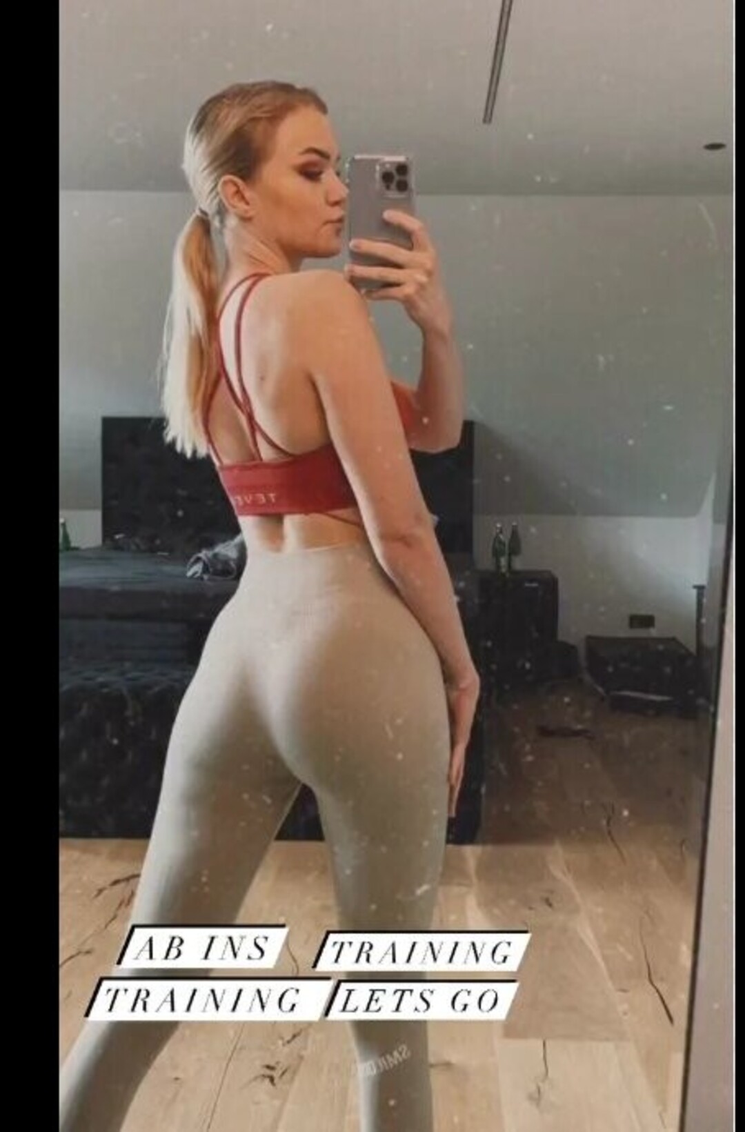 pale teen onlyfans sexy nude img