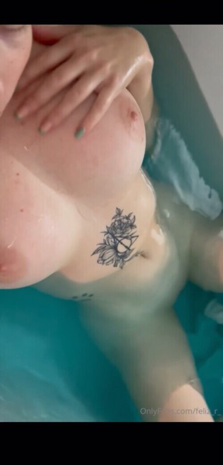 arab onlyfans pretty pic